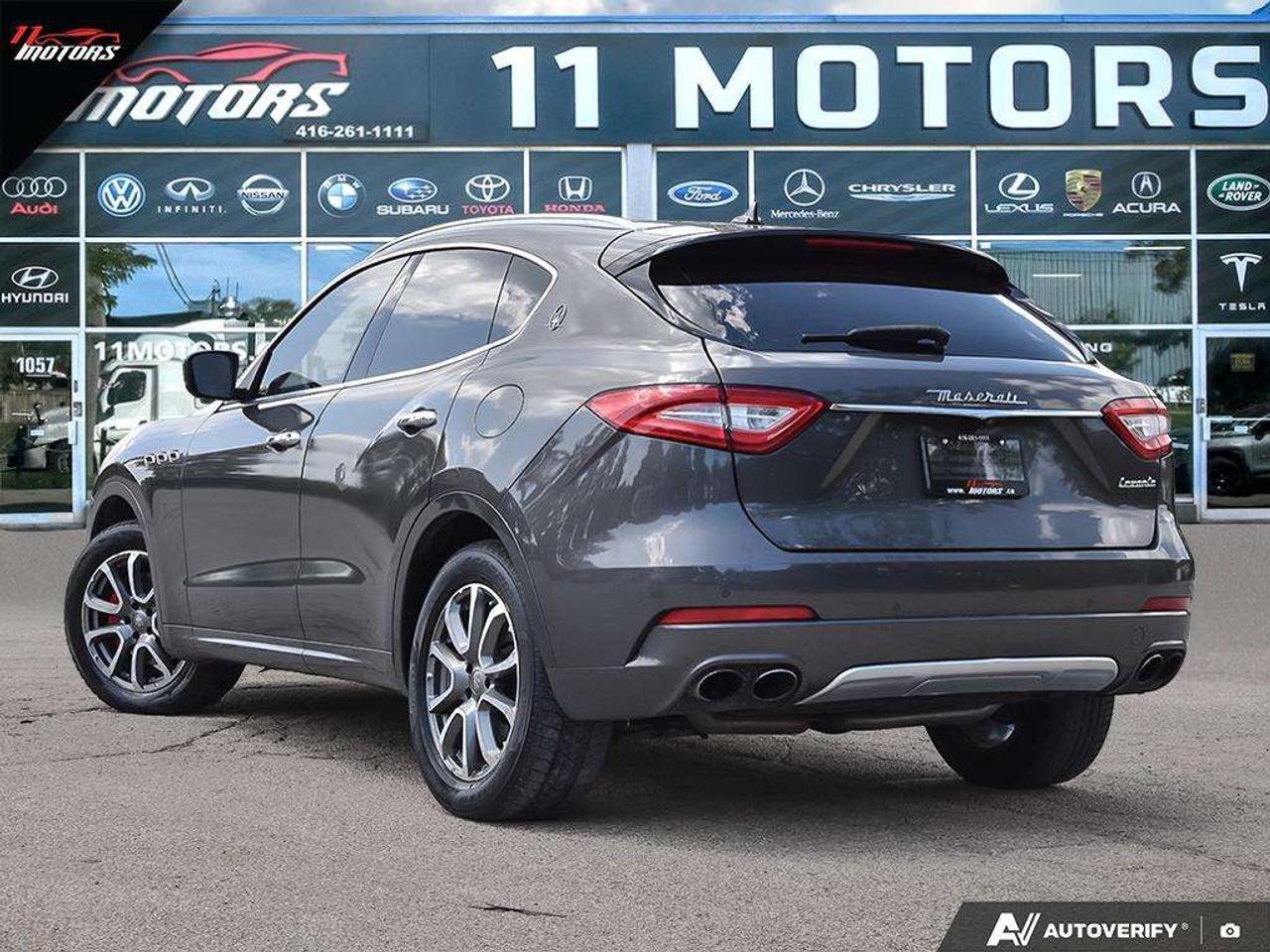 2017 Maserati Levante 3.0L  NO ACCIDENTS Photo3