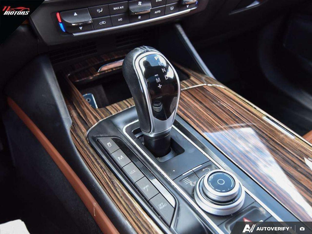 2017 Maserati Levante 3.0L  NO ACCIDENTS Photo