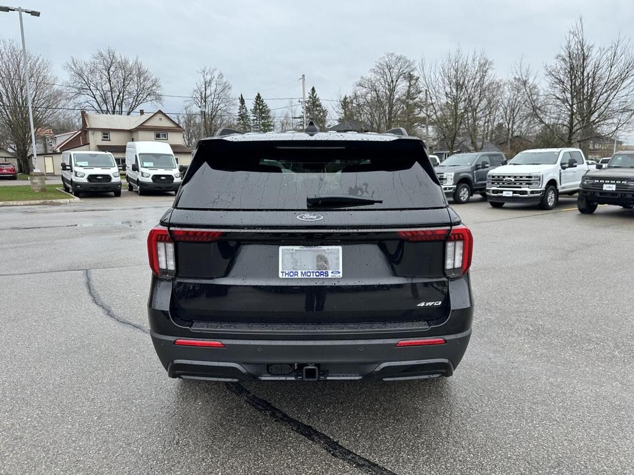 2026 Ford Explorer ST-Line 4WD Photo