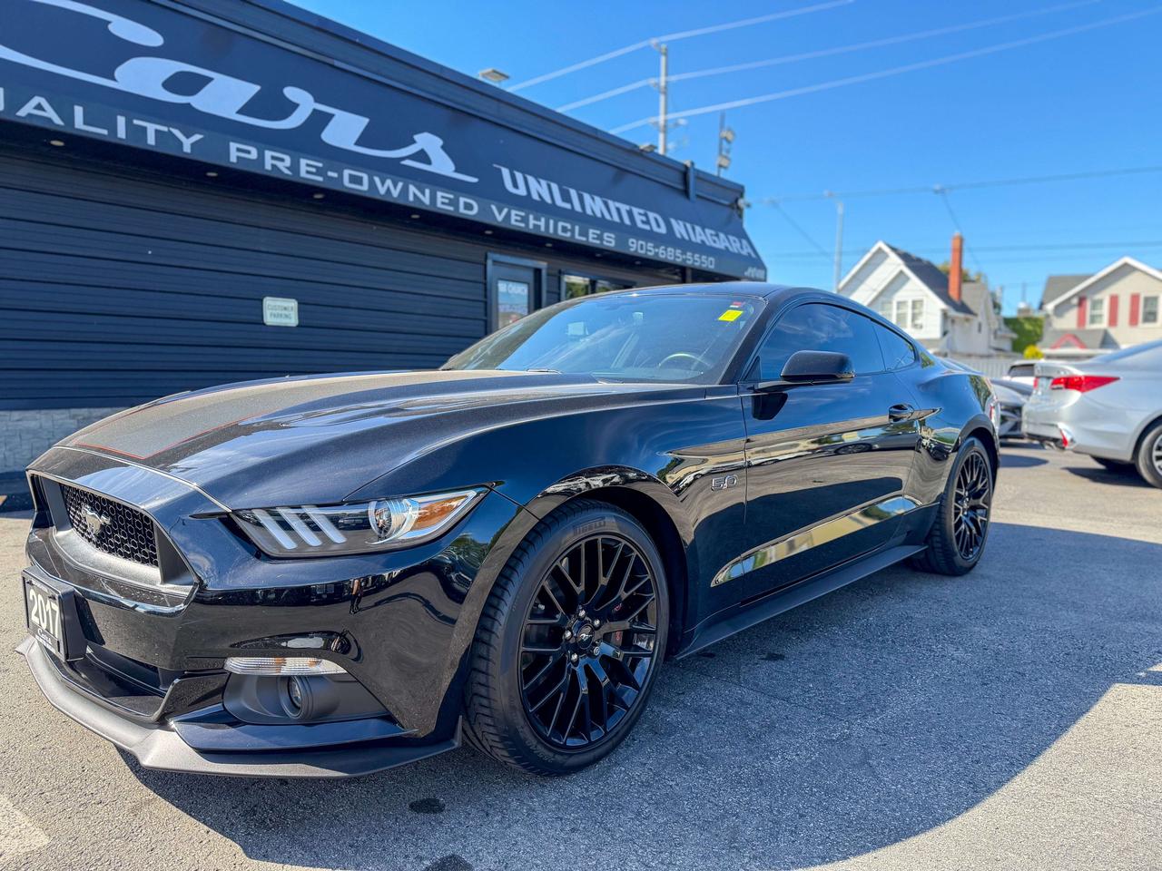 2017 Ford Mustang GT/6 SPEED MANUAL/CAMERA/NO ACCIDENTS/LOW KM/5.0 L Photo