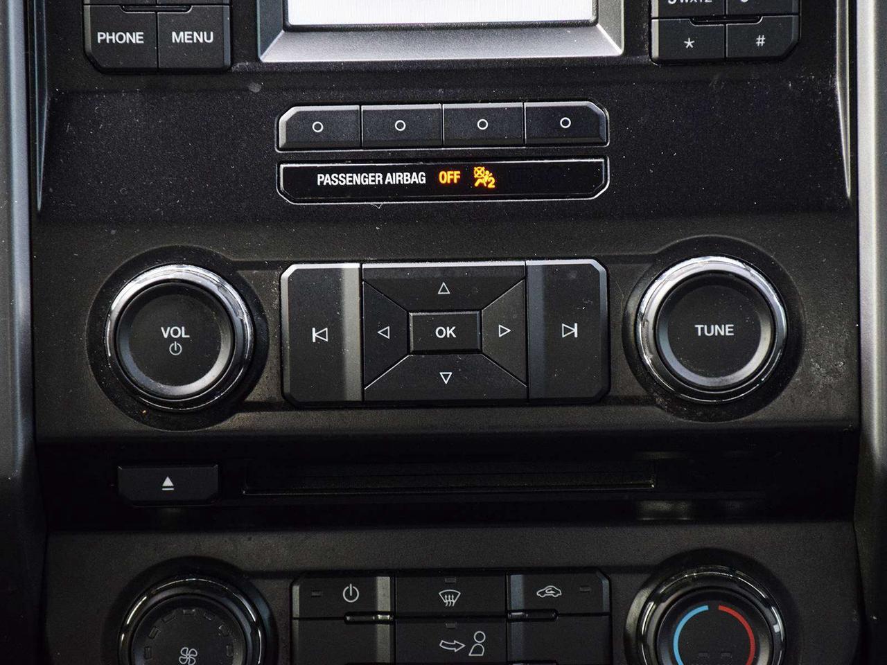 2015 Ford F-150 XLT Super Crew 4x4 ~Bluetooth ~Camera Photo