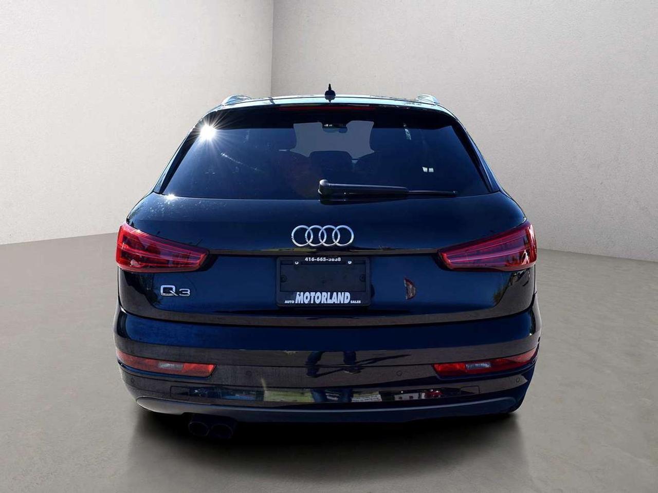 2016 Audi Q3 Navi Panoramic Sunroof Back Up Camera Photo