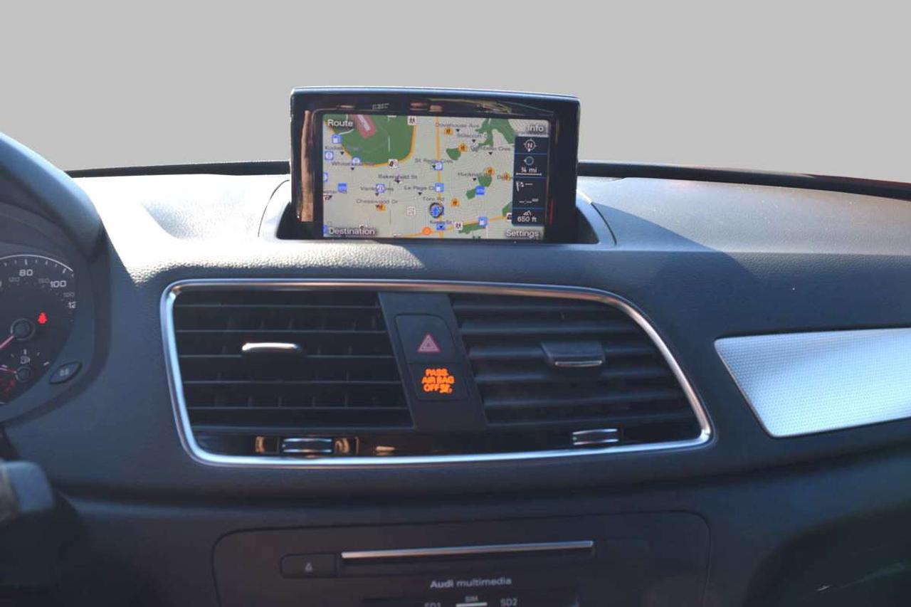 2016 Audi Q3 Navi Panoramic Sunroof Back Up Camera Photo