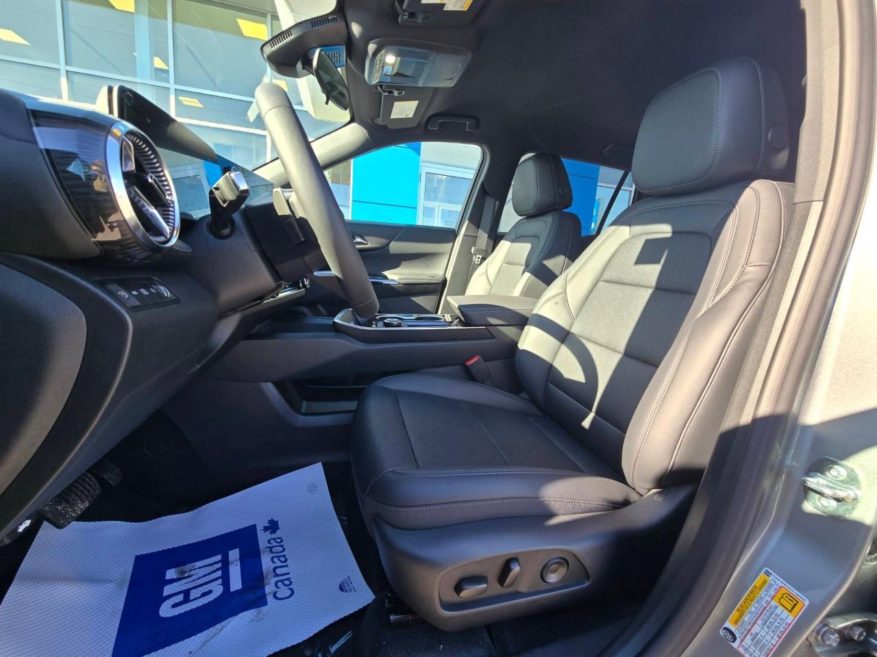 2027 Chevrolet Equinox AWD LT Photo