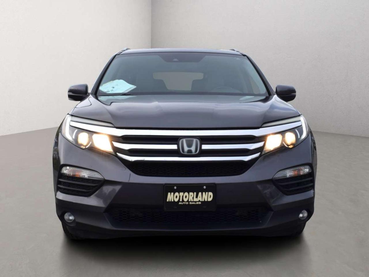 2018 Honda Pilot EX-L AWD Leather Sunroof DVD Photo1