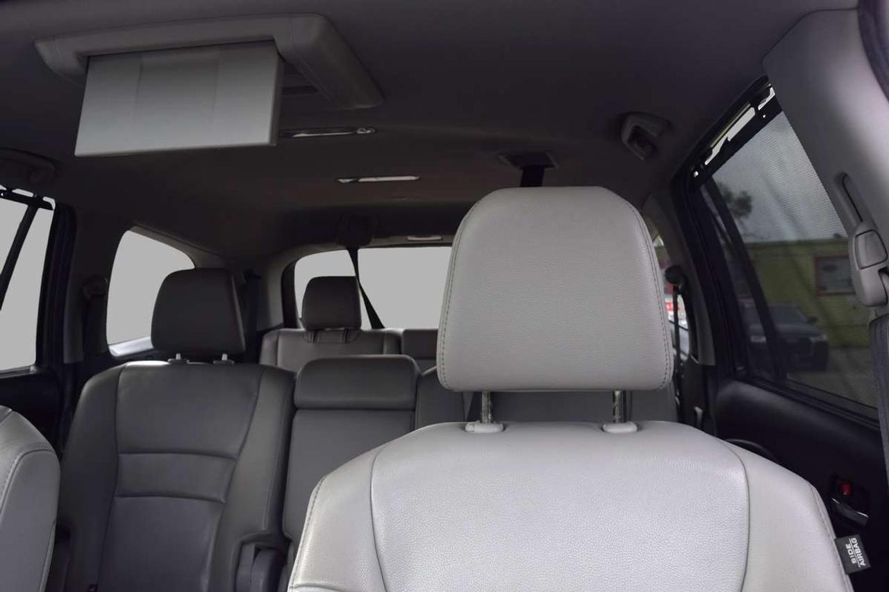 2018 Honda Pilot EX-L AWD Leather Sunroof DVD Photo