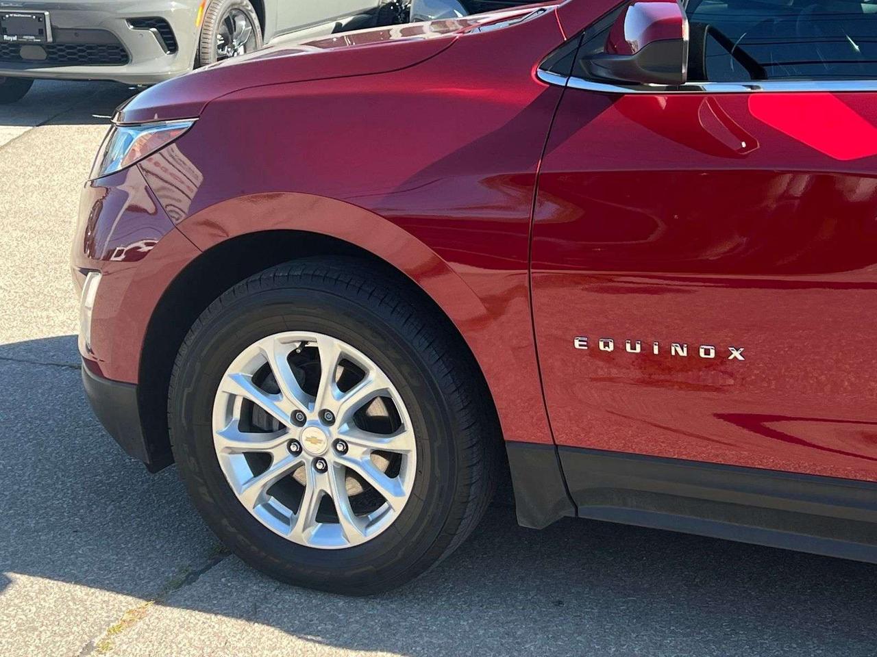 2020 Chevrolet Equinox LT Photo
