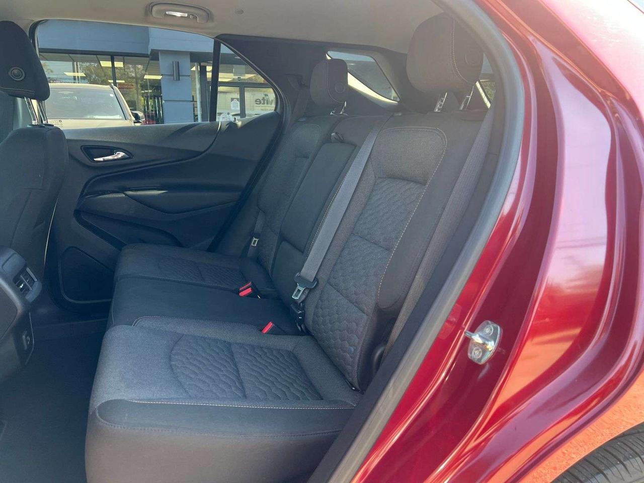 2020 Chevrolet Equinox LT Photo