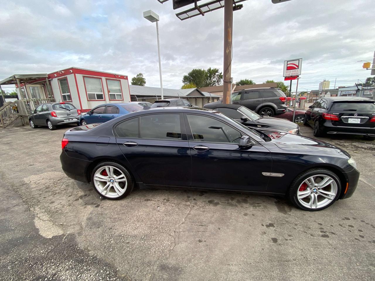 2012 BMW 7 Series xDrive Photo