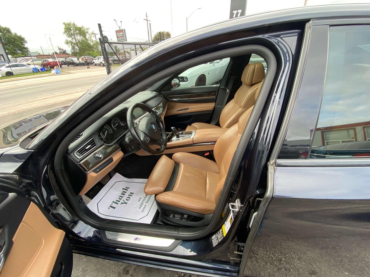 2012 BMW 7 Series xDrive Photo