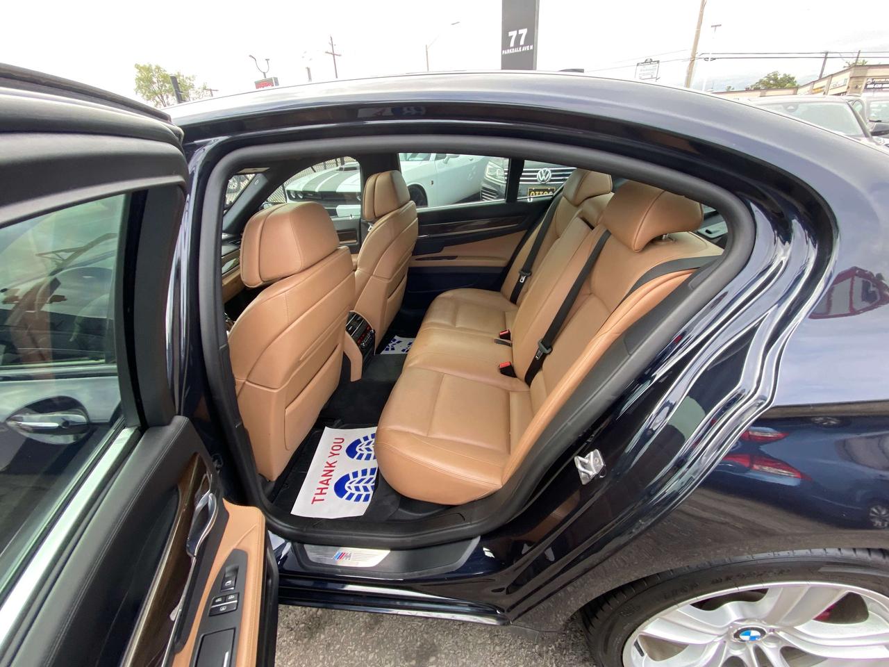 2012 BMW 7 Series xDrive Photo