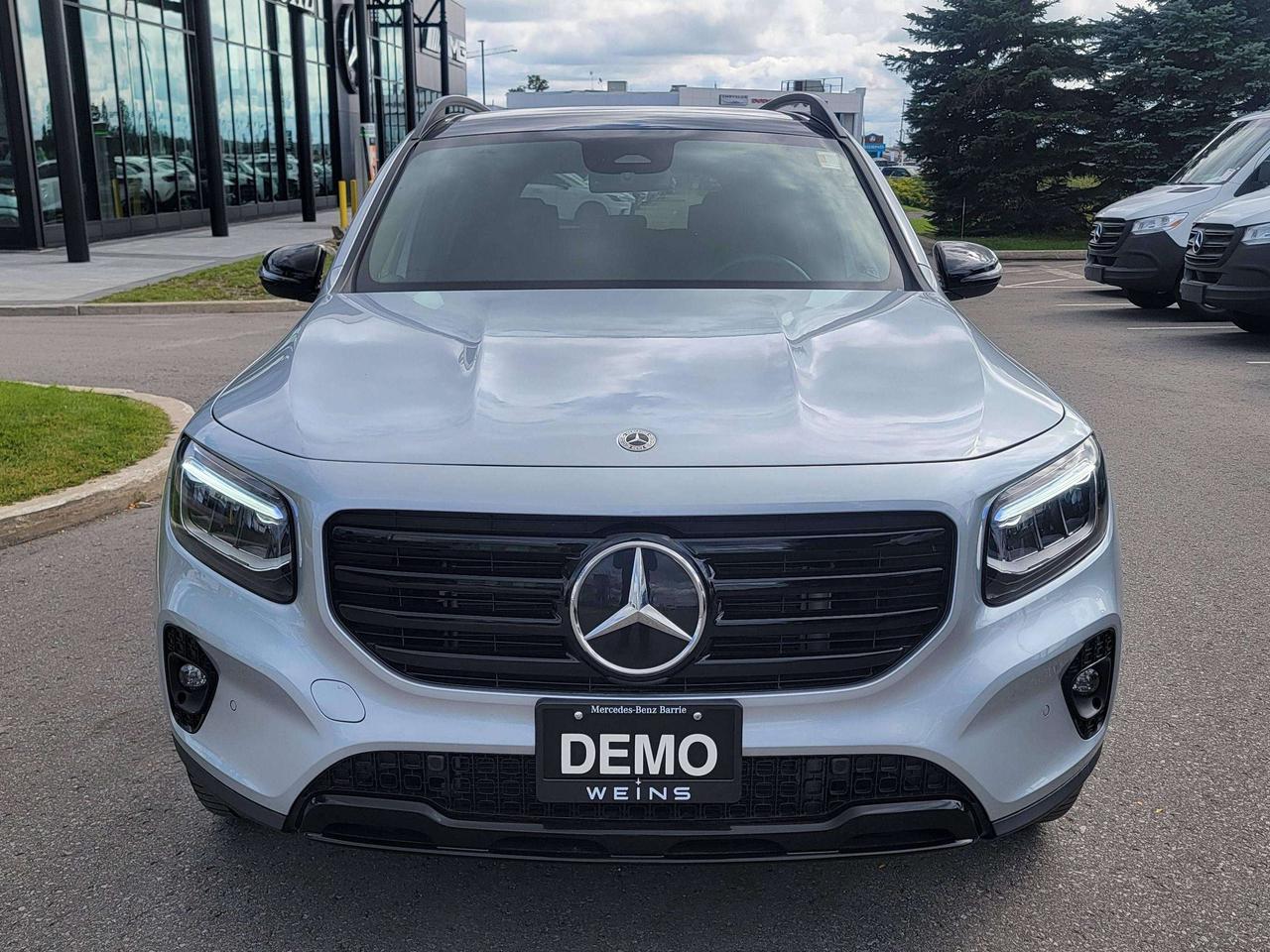 2025 Mercedes-Benz GLB GLB 250 4MATIC SUV Photo