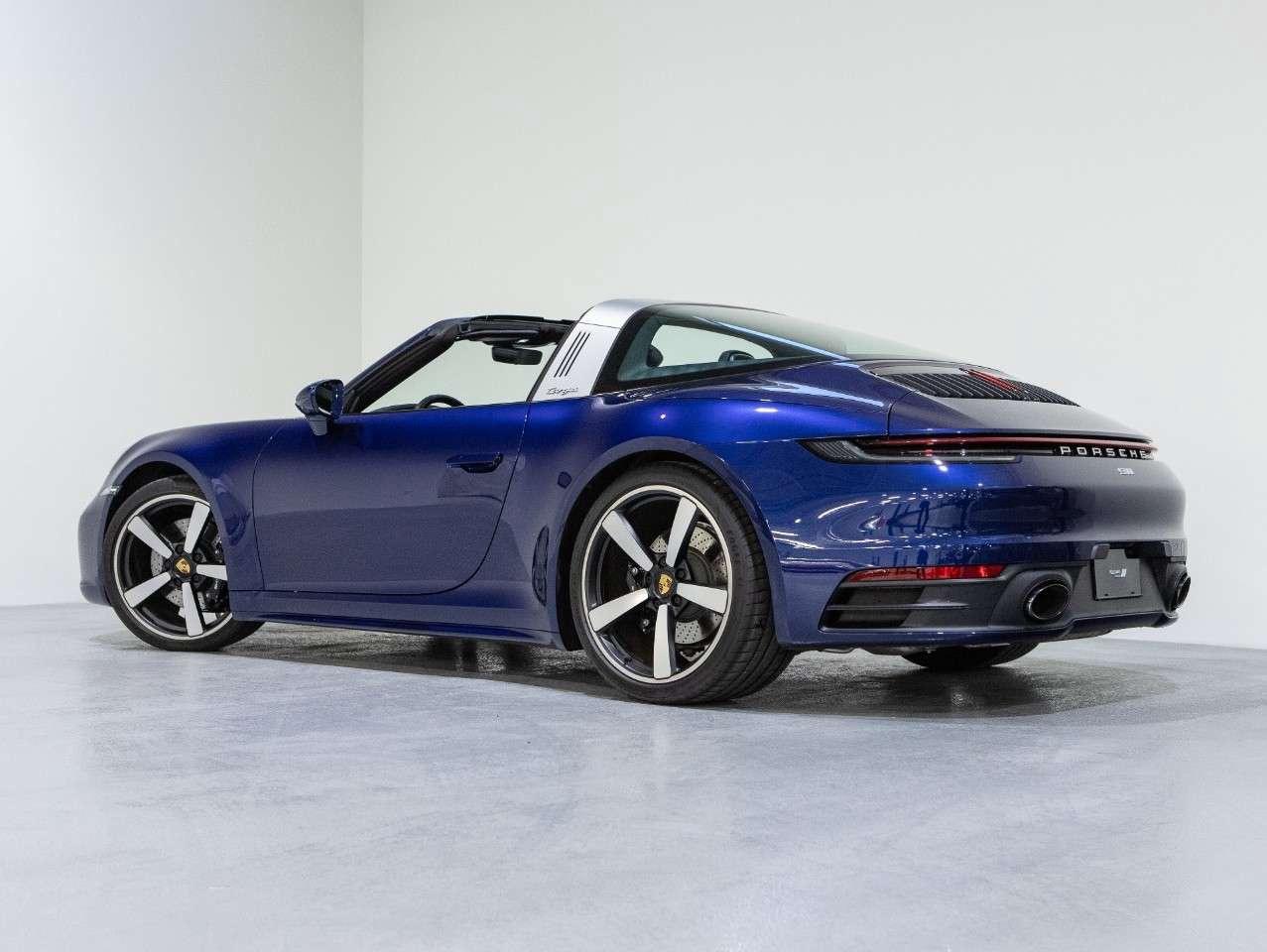 2024 Porsche 911 Targa 4S Photo