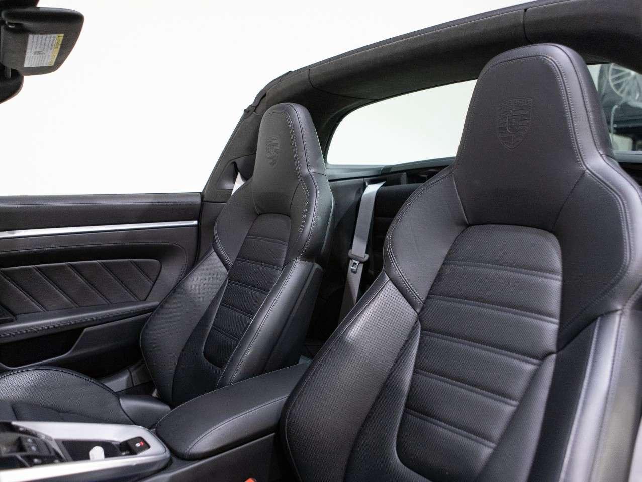 2024 Porsche 911 Targa 4S Photo