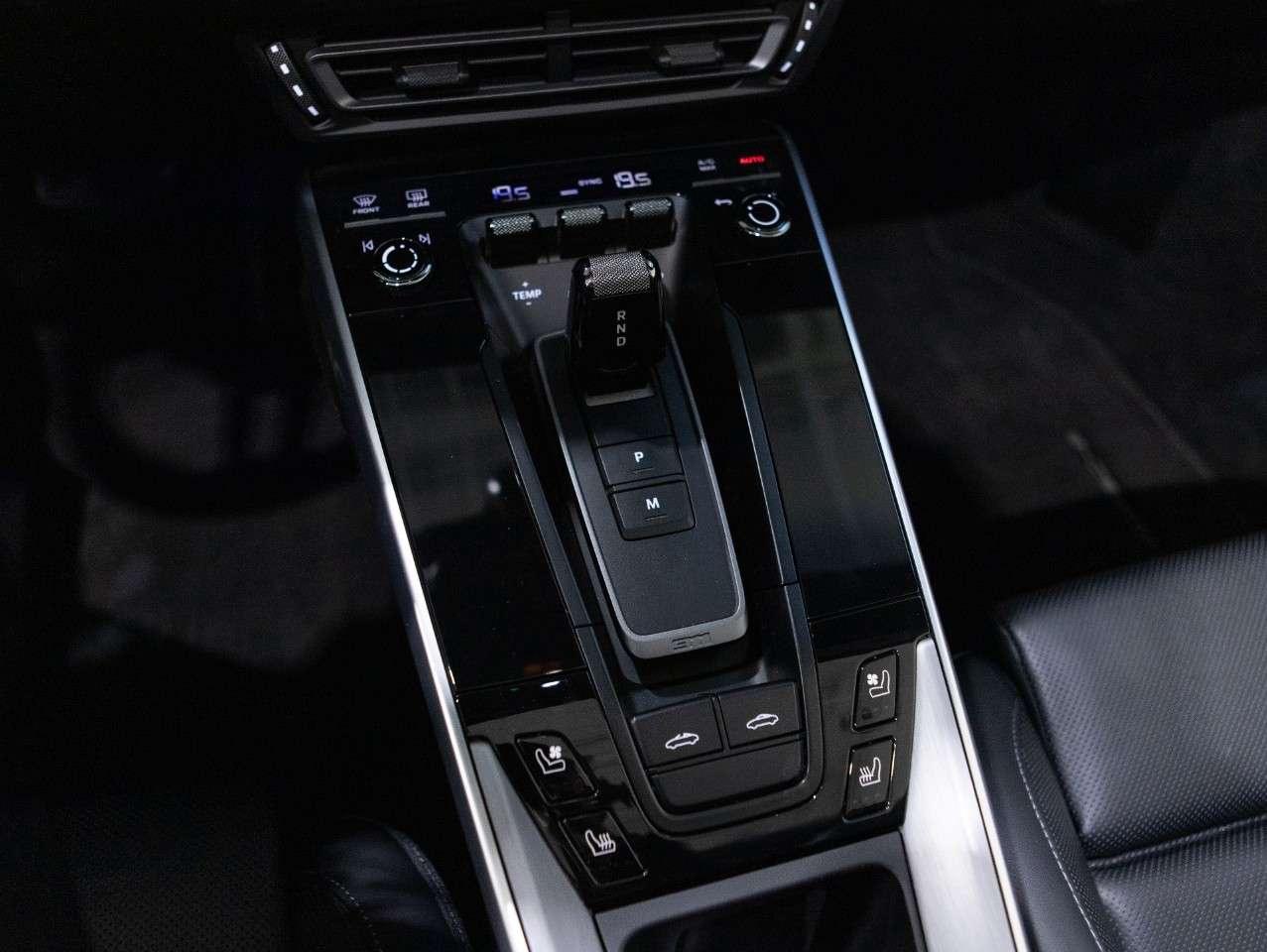 2024 Porsche 911 Targa 4S Photo