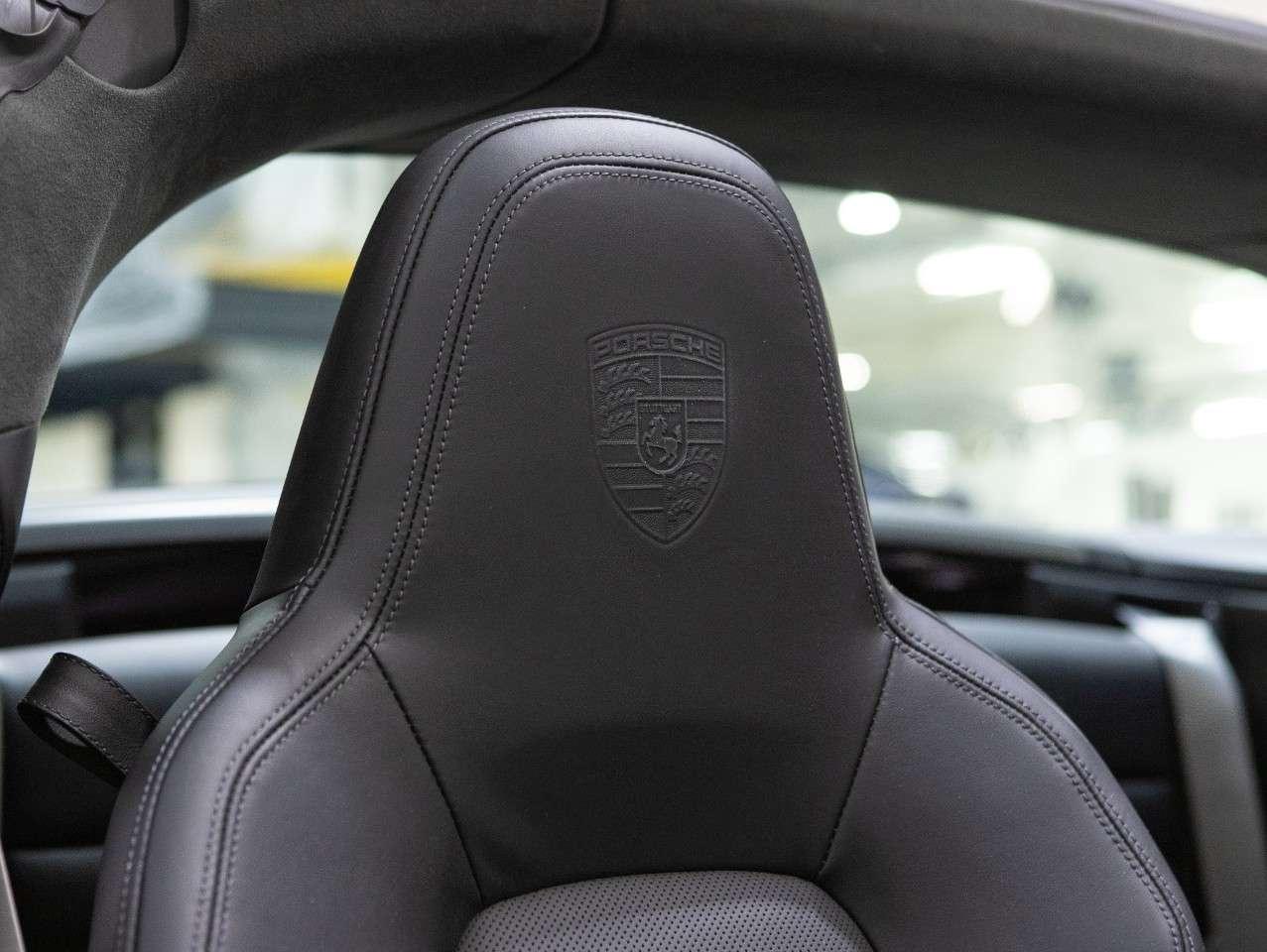 2024 Porsche 911 Targa 4S Photo