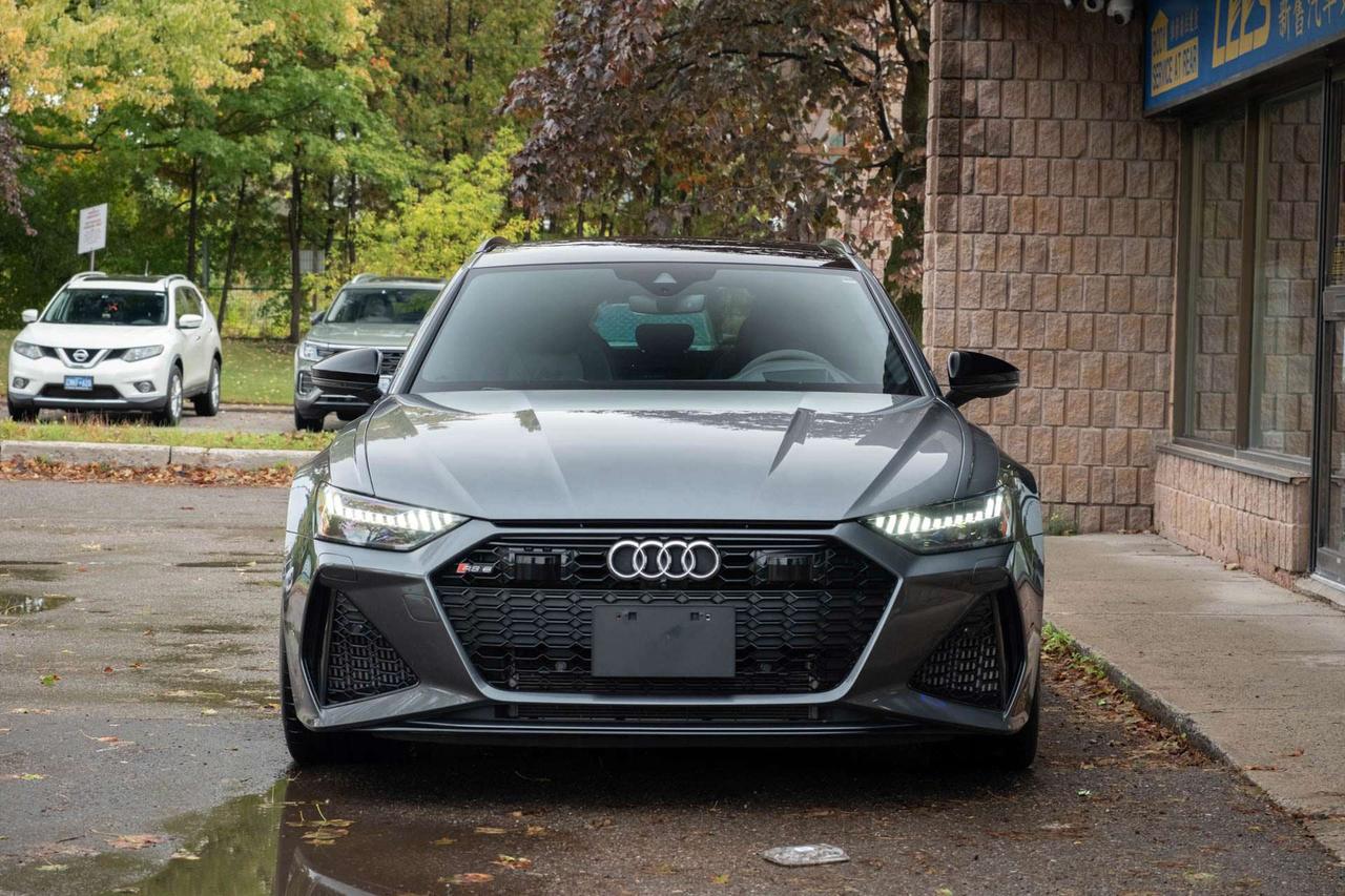 2021 Audi RS6 Avant quattro Photo1