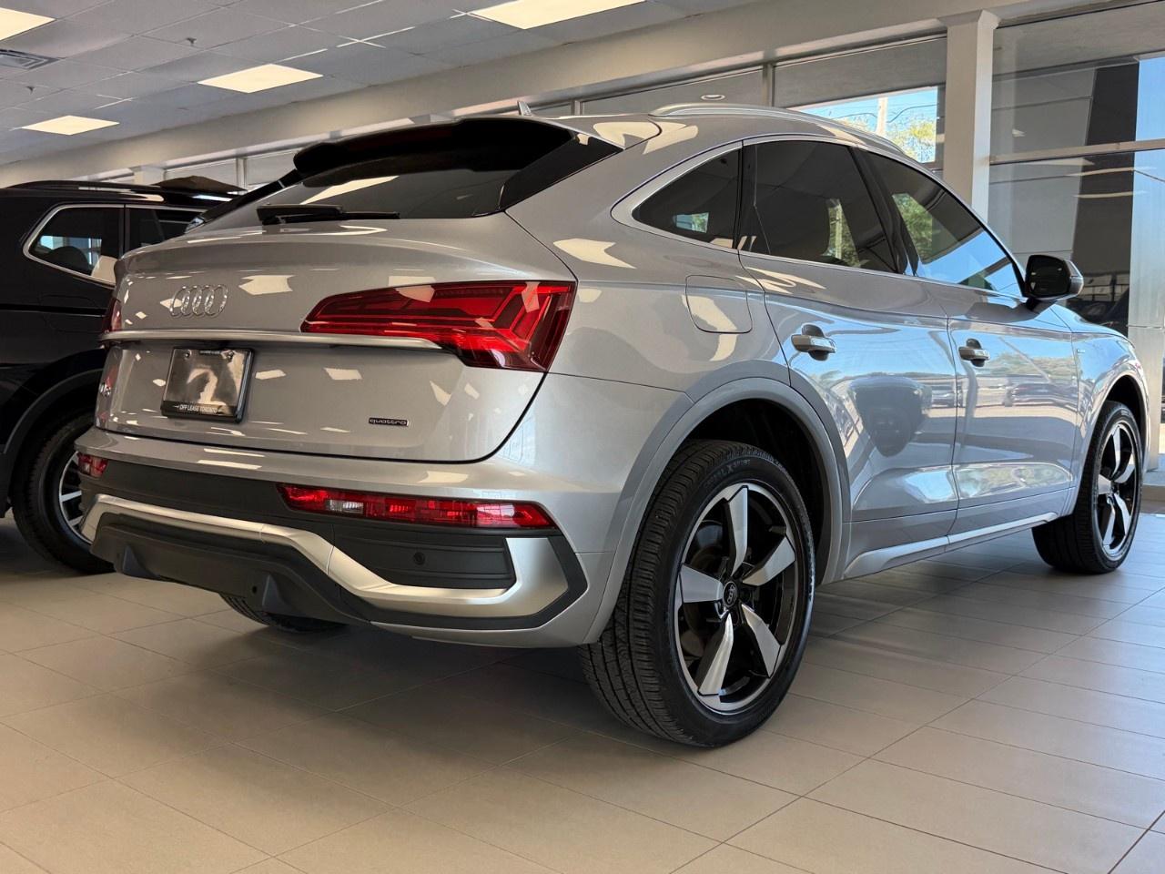 2023 Audi Q5 Sportback Progressiv 45 TFSI quattro Photo3