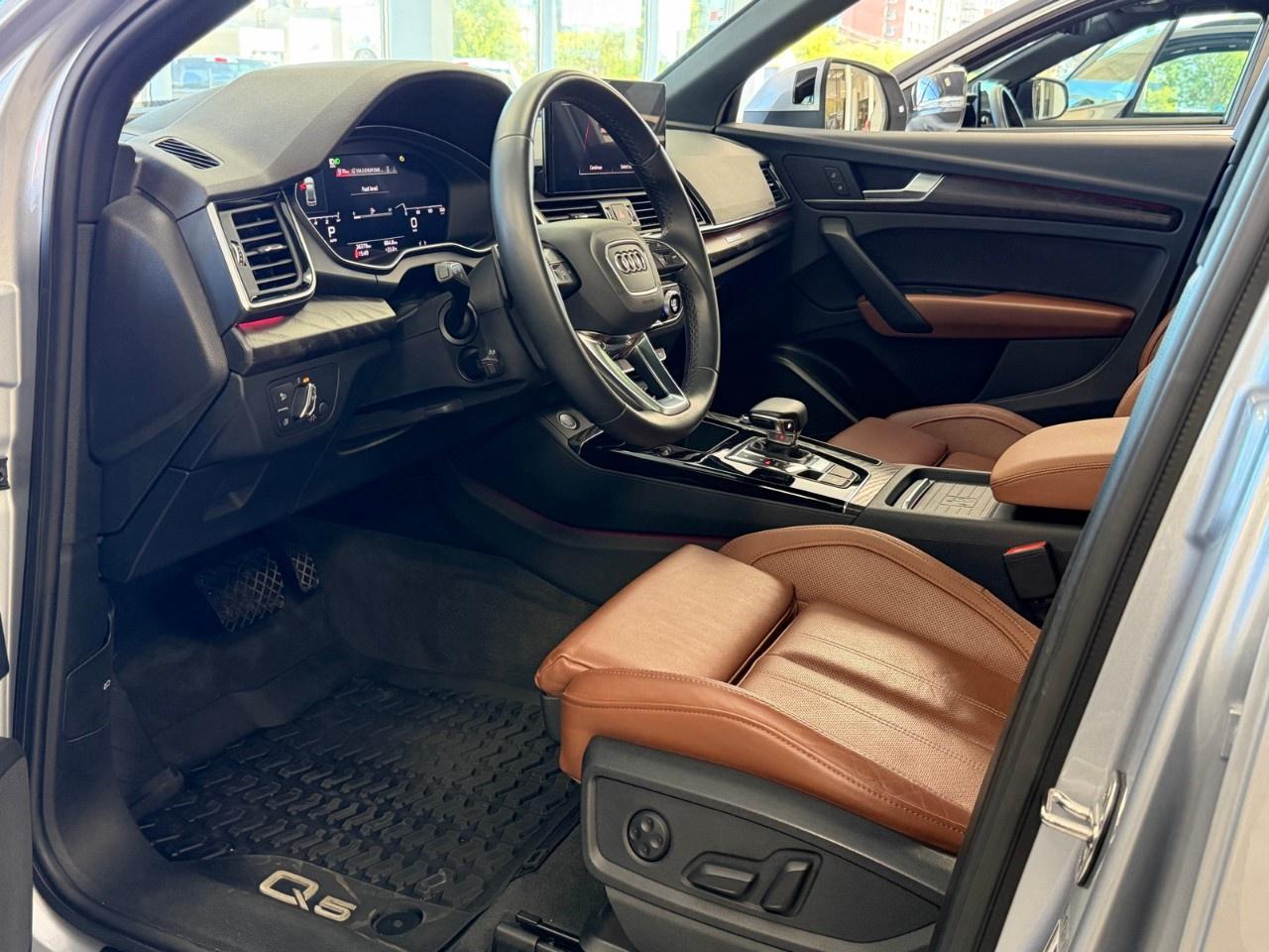 2023 Audi Q5 Sportback Progressiv 45 TFSI quattro Photo
