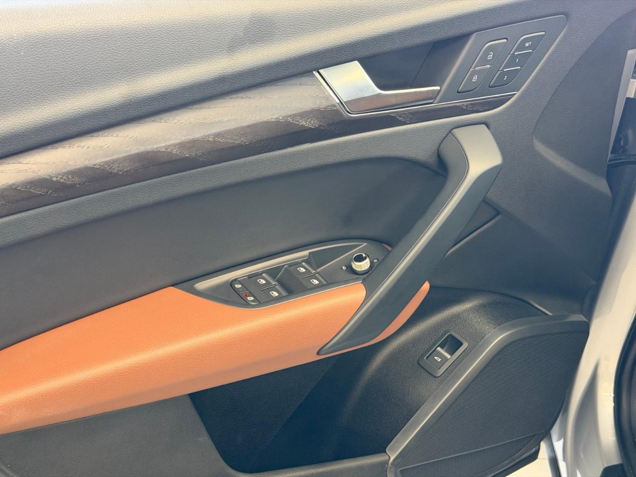 2023 Audi Q5 Sportback Progressiv 45 TFSI quattro Photo