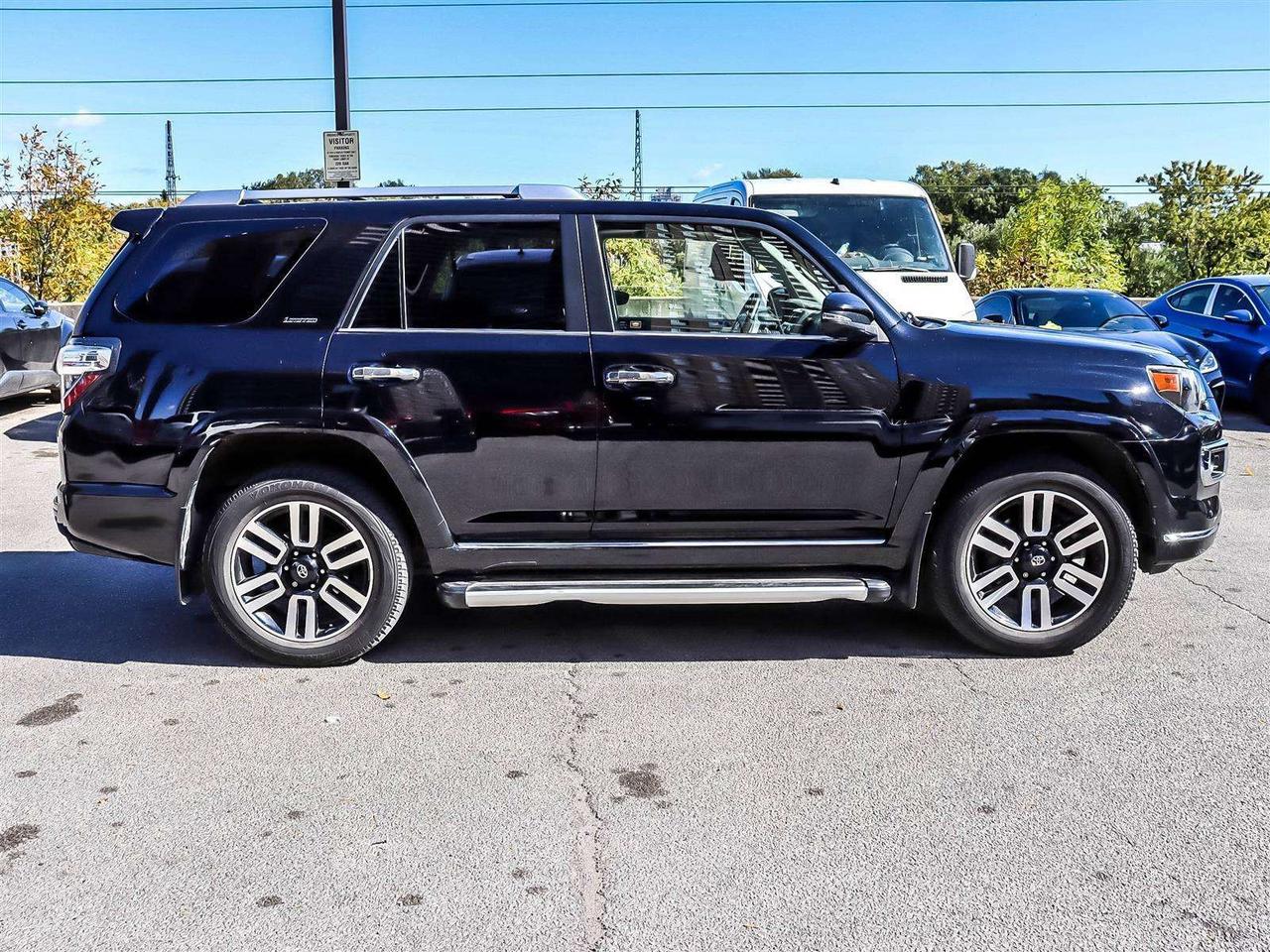 2018 Toyota 4Runner 4RUNNER 4X4 4.0L V6 FOG LIGHTS POWER SEATS Photo