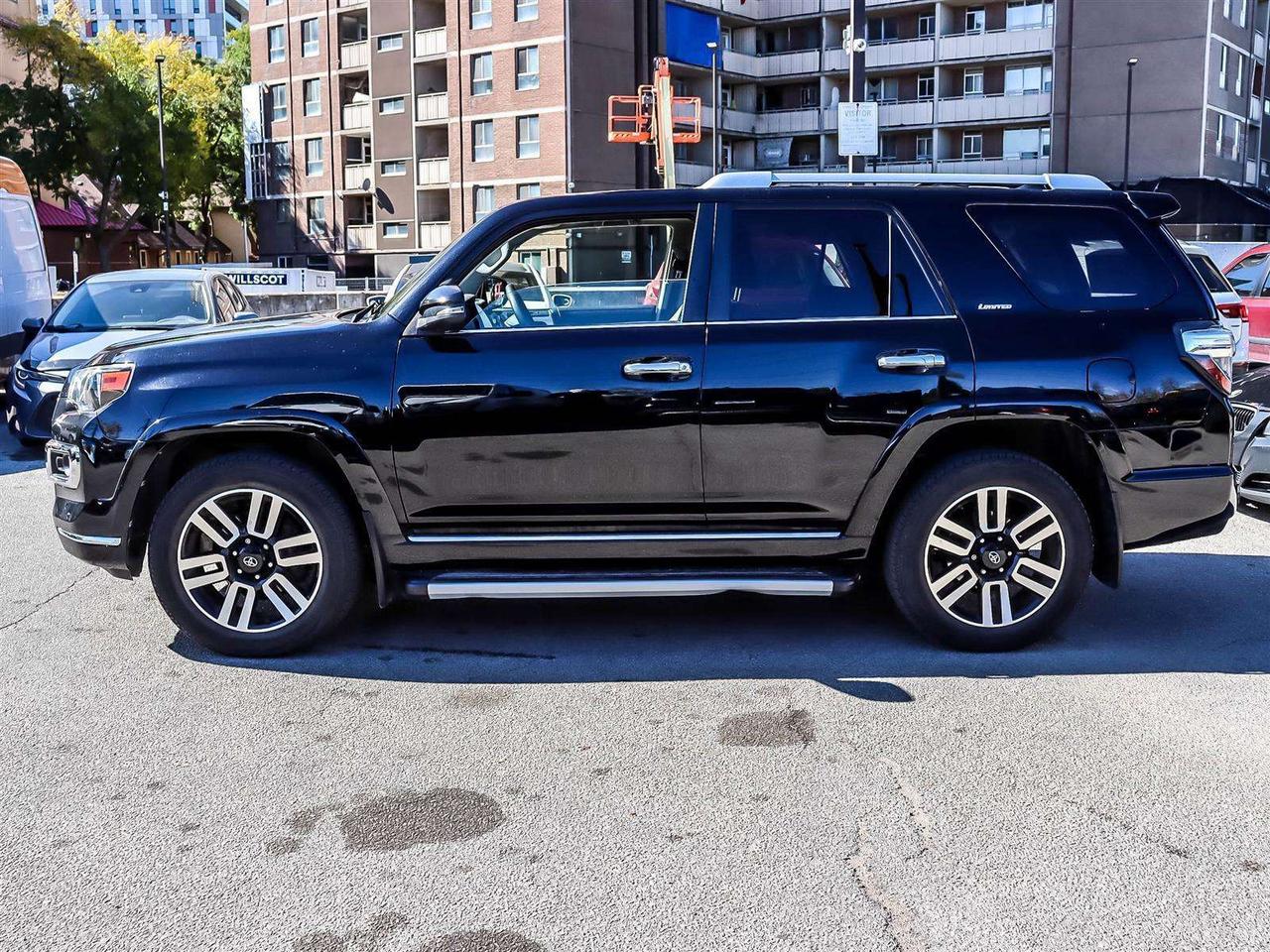 2018 Toyota 4Runner 4RUNNER 4X4 4.0L V6 FOG LIGHTS POWER SEATS Photo