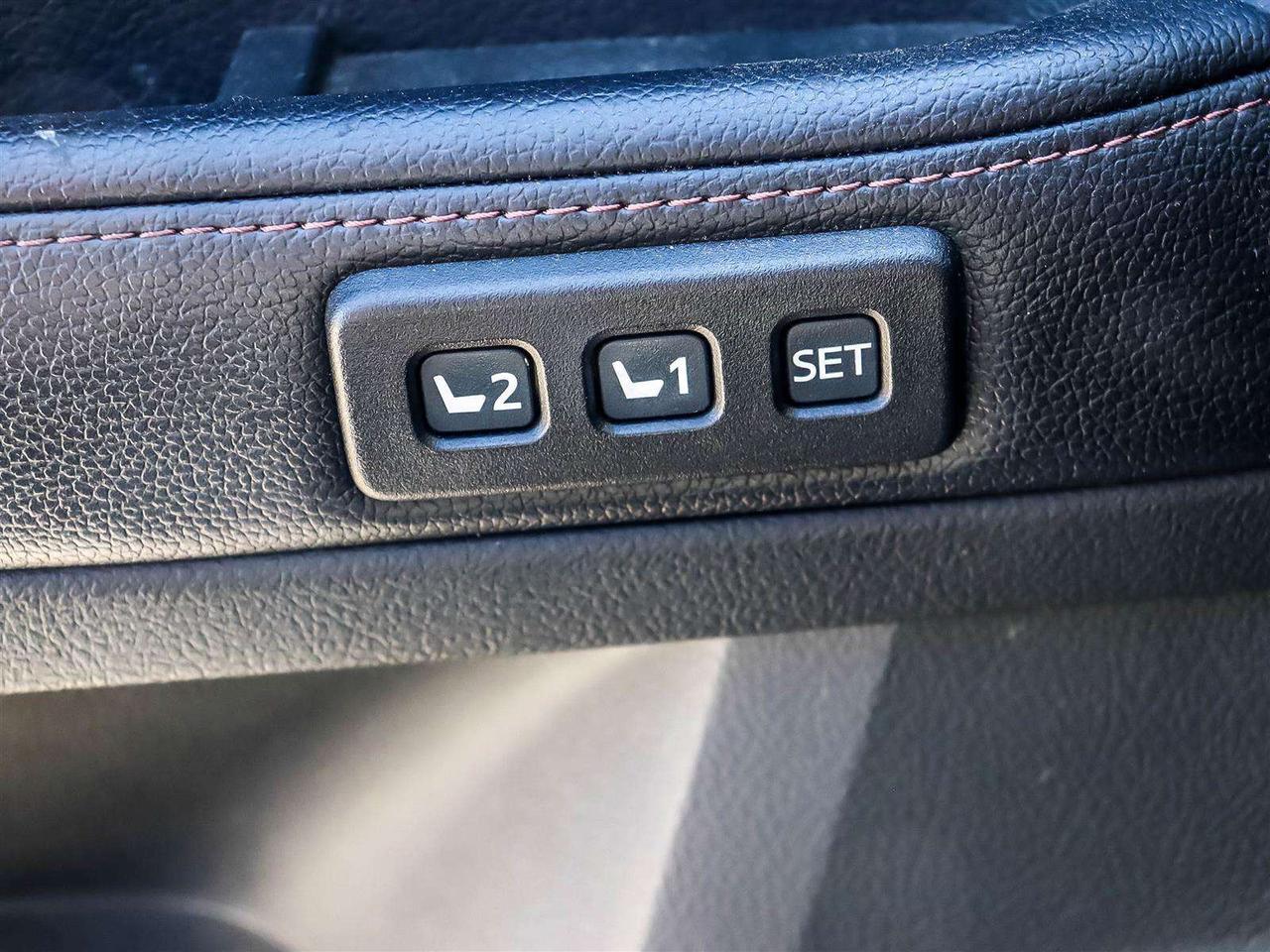 2018 Toyota 4Runner 4RUNNER 4X4 4.0L V6 FOG LIGHTS POWER SEATS Photo