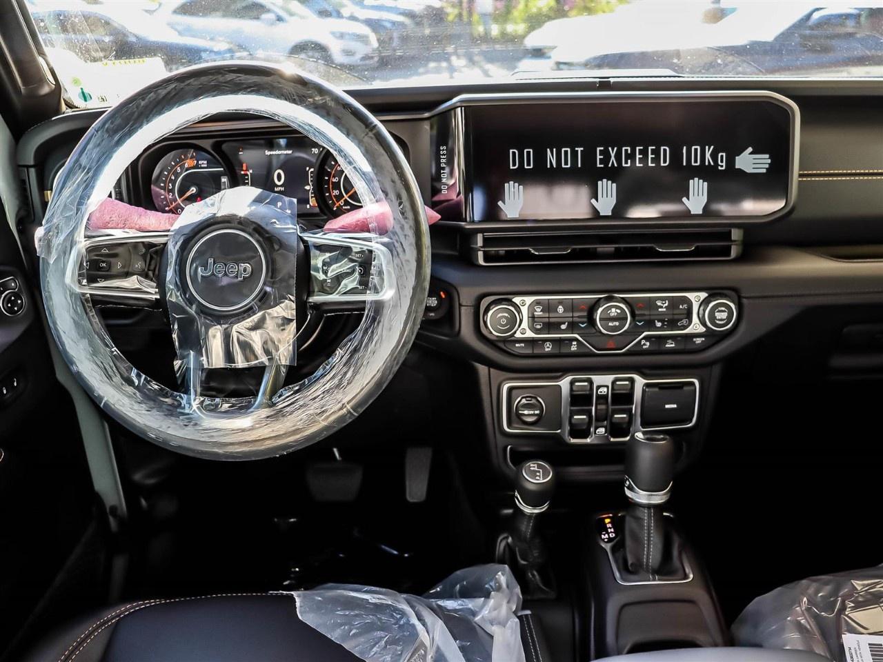 2027 Jeep Wrangler Sahara 4 Door 4x4 Photo