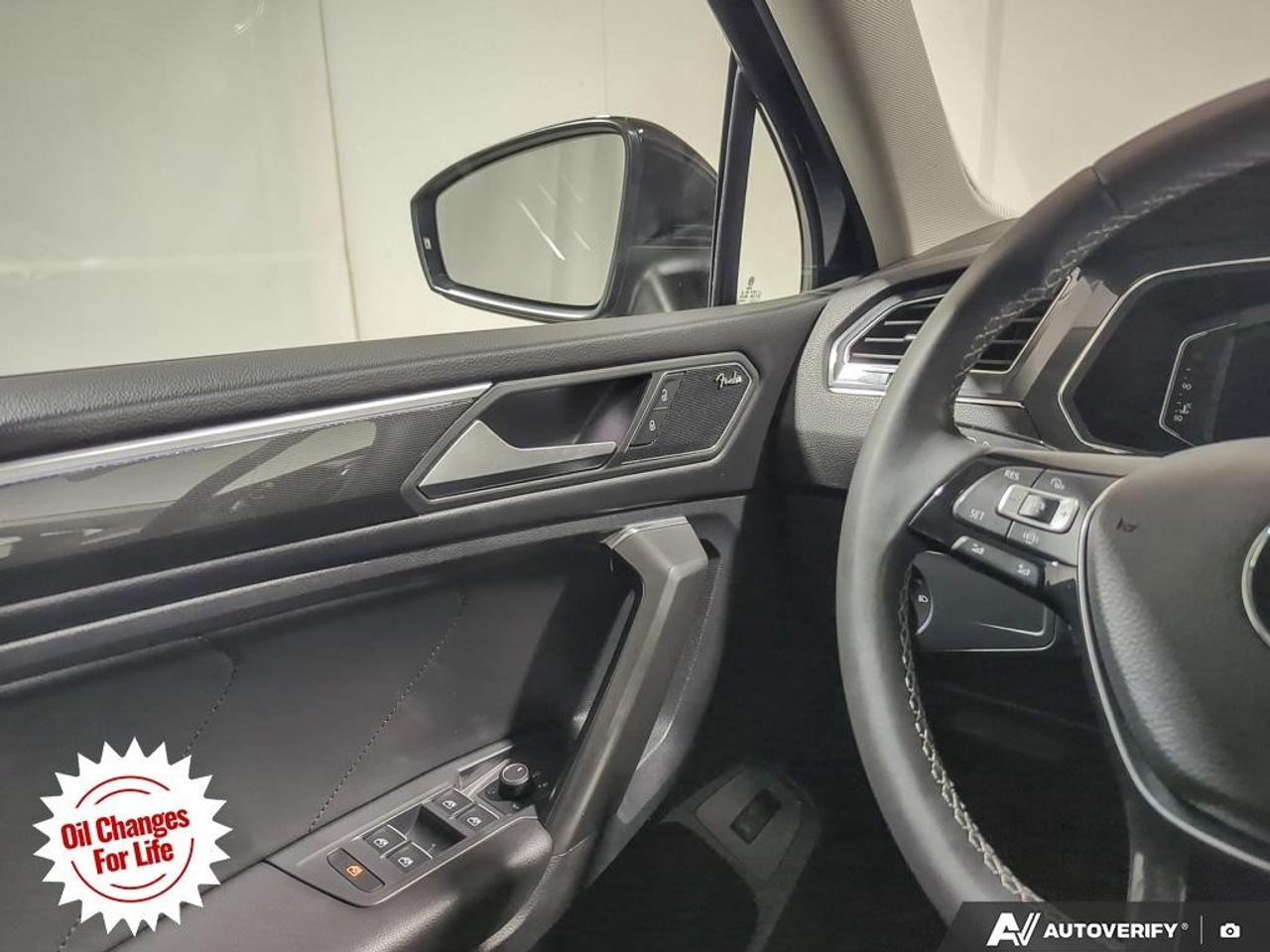 2021 Volkswagen Tiguan Highline 4MOTION Photo