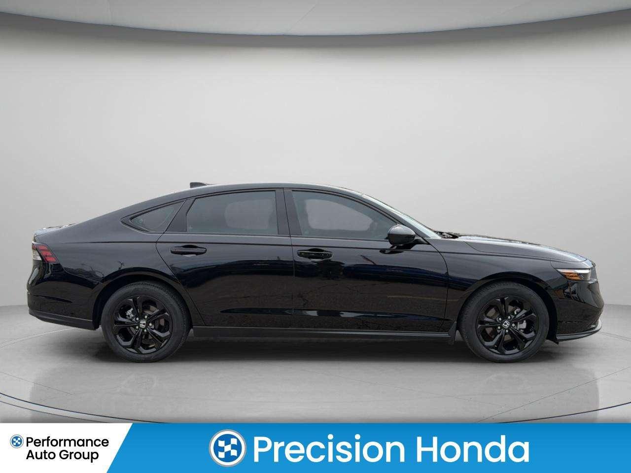 2025 Honda Accord SE Photo3