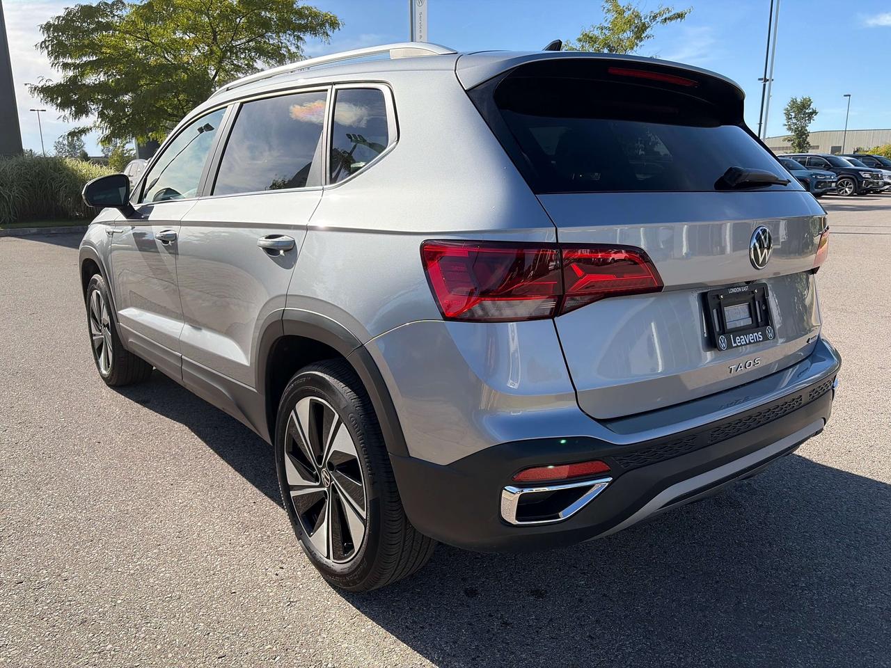 2023 Volkswagen Taos Comfortline Photo