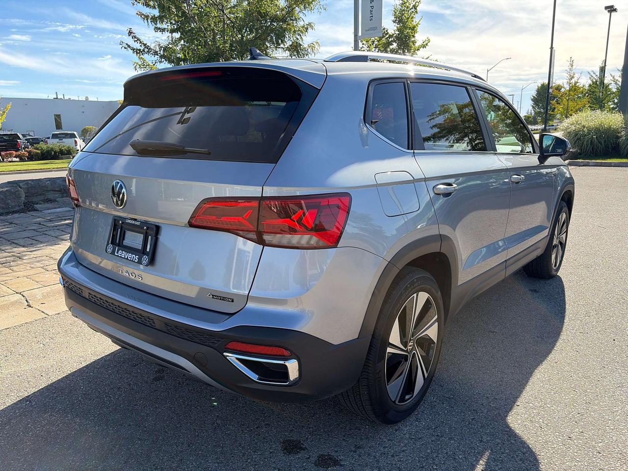 2023 Volkswagen Taos Comfortline Photo