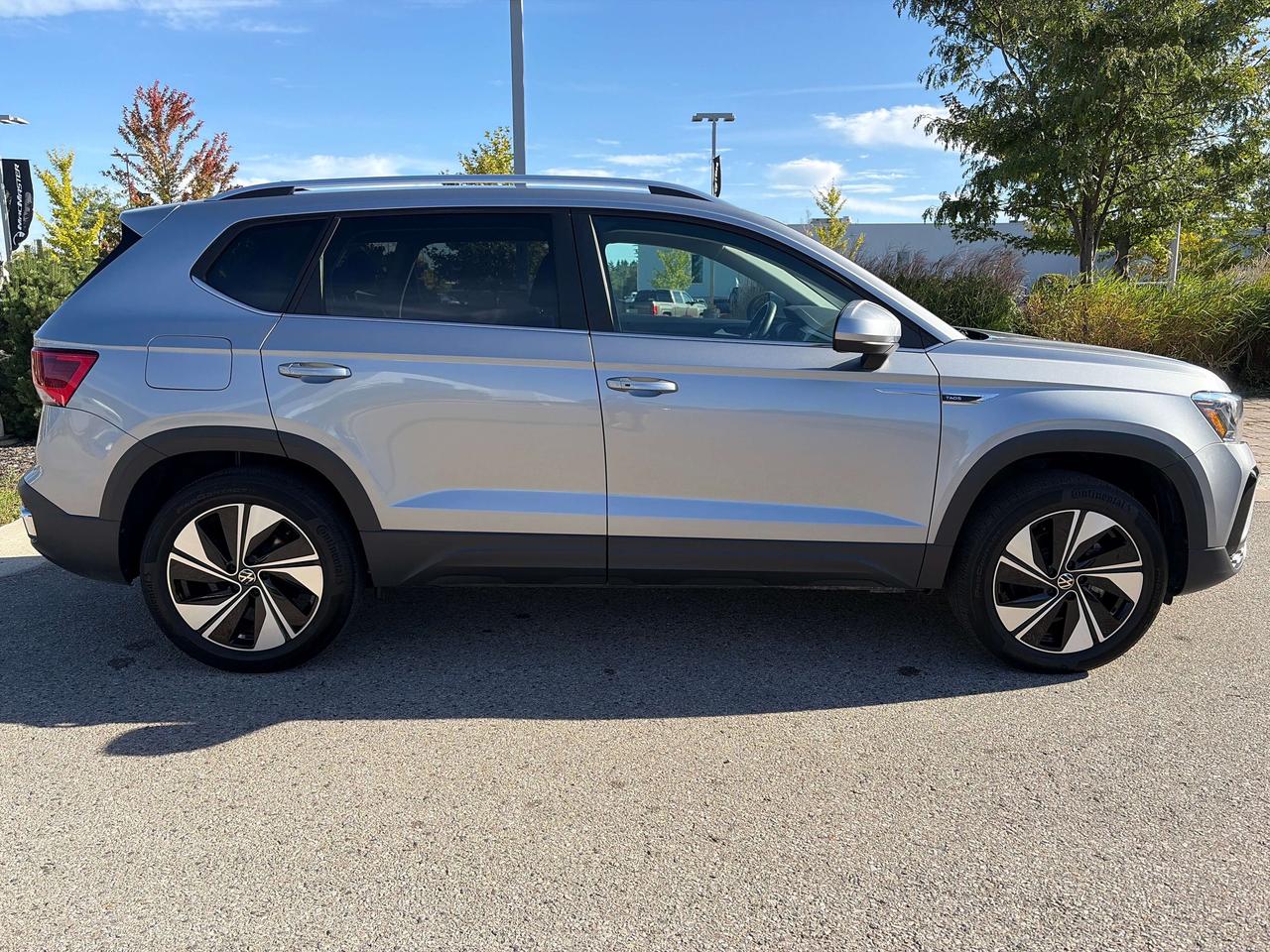 2023 Volkswagen Taos Comfortline Photo