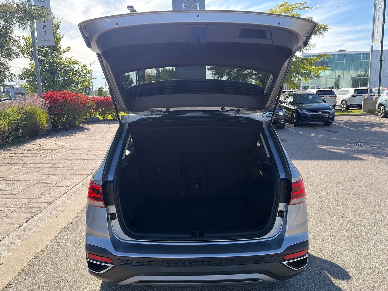 2023 Volkswagen Taos Comfortline Photo