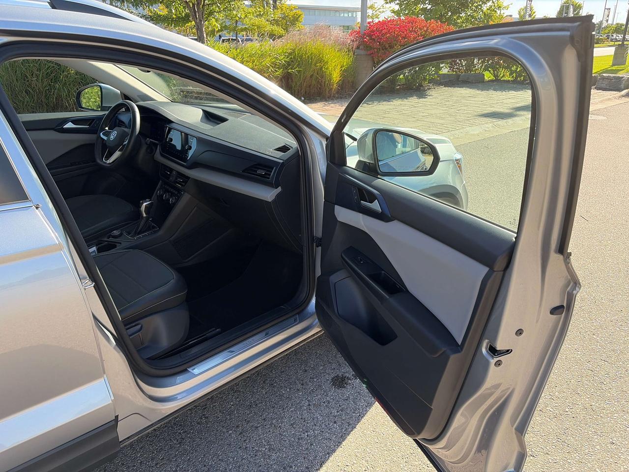 2023 Volkswagen Taos Comfortline Photo