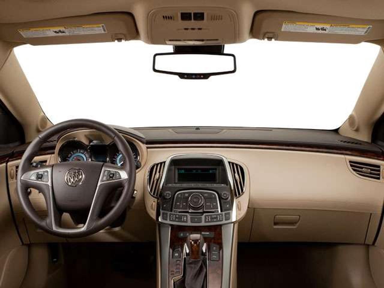 2010 Buick LaCrosse CX /  COMES FULLY CERTIFIED  ALL INCLUDED IN PRICE Photo4