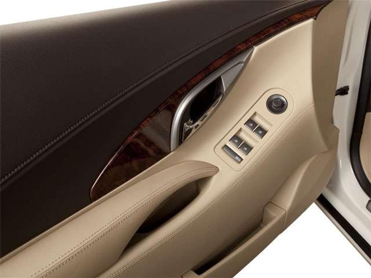 2010 Buick LaCrosse CX /  COMES FULLY CERTIFIED  ALL INCLUDED IN PRICE Photo