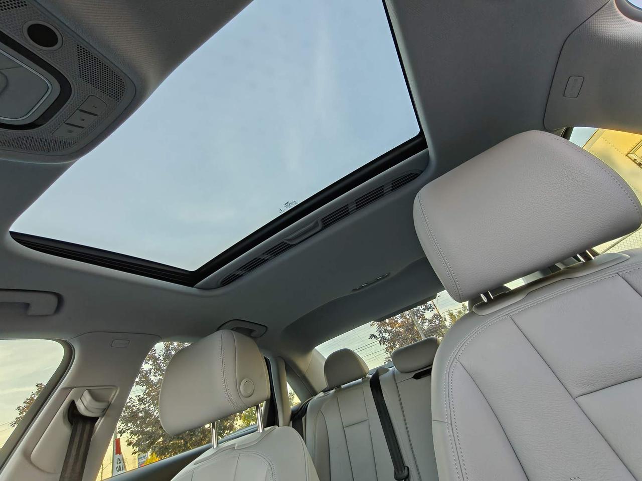 2019 Audi A4 45 Progressiv 4dr All-Wheel Drive quattro Sedan Photo2