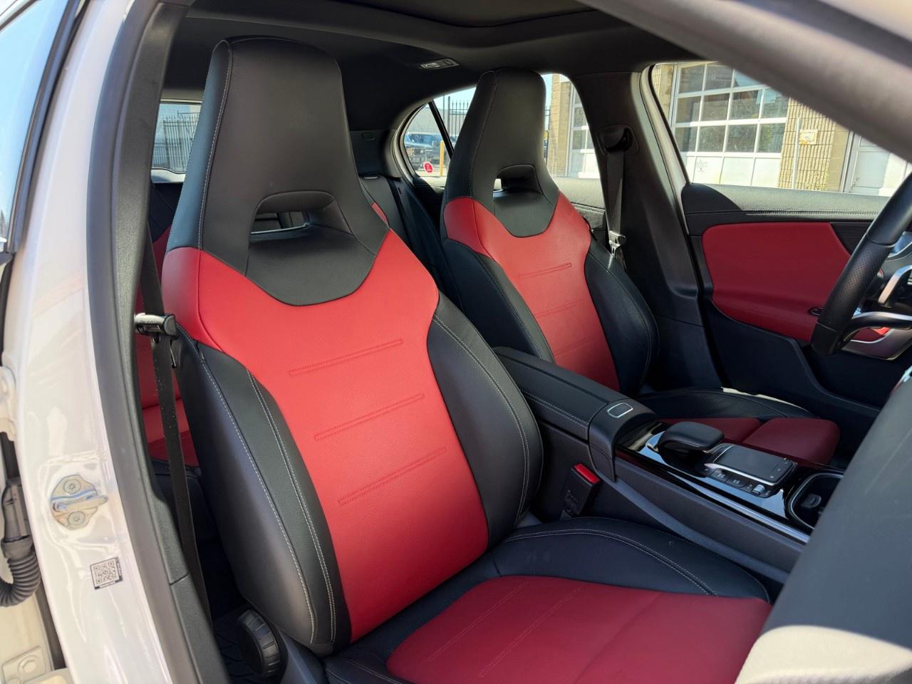2022 Mercedes-Benz A-Class A 250 4MATIC Hatch Photo
