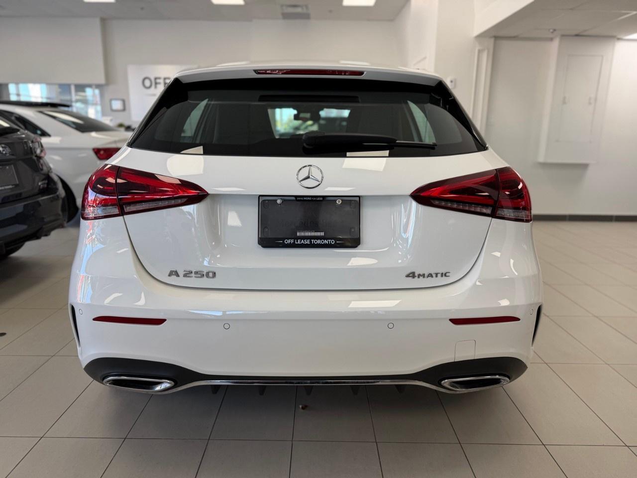 2022 Mercedes-Benz A-Class A 250 4MATIC Hatch Photo