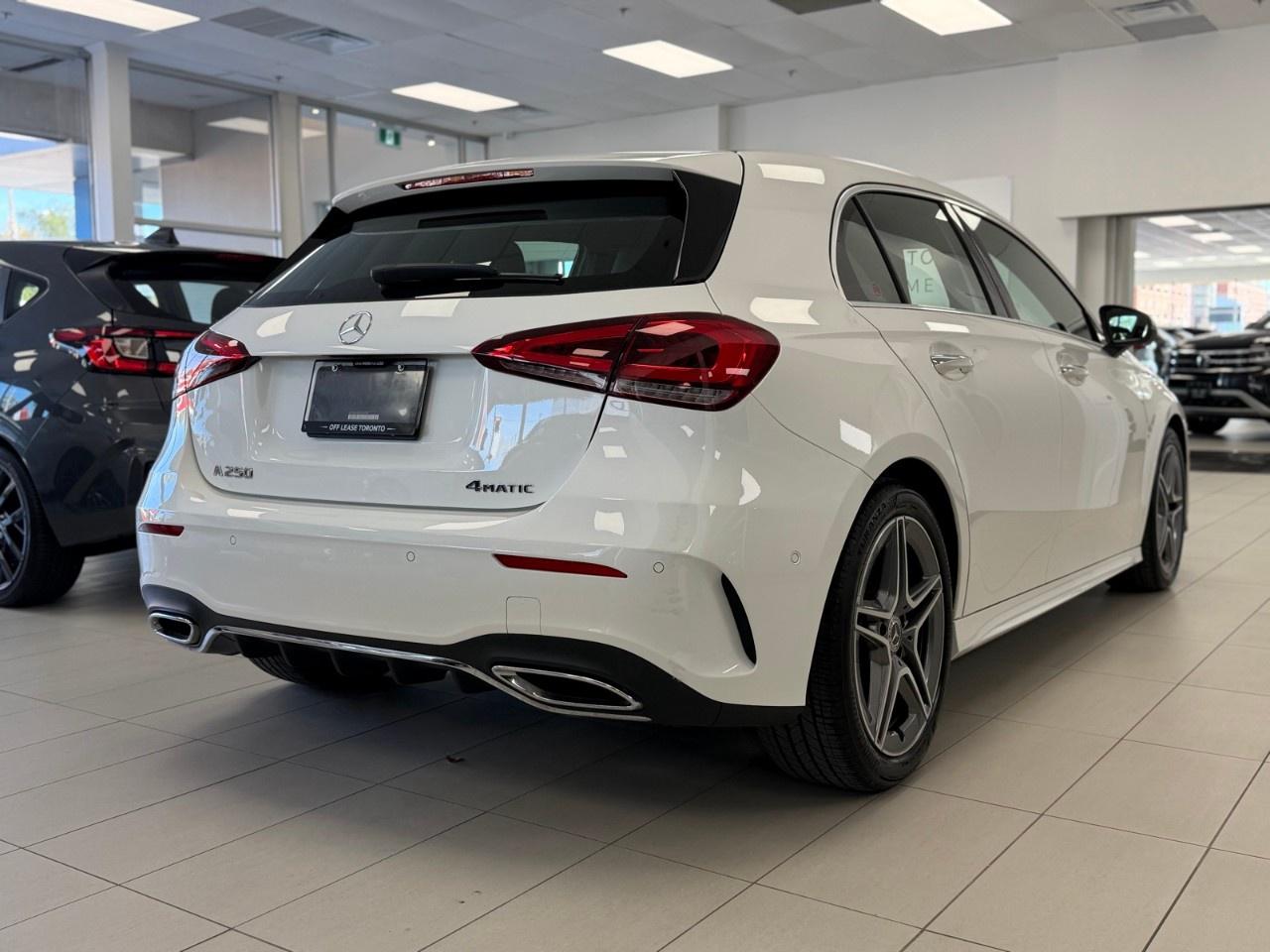 2022 Mercedes-Benz A-Class A 250 4MATIC Hatch Photo