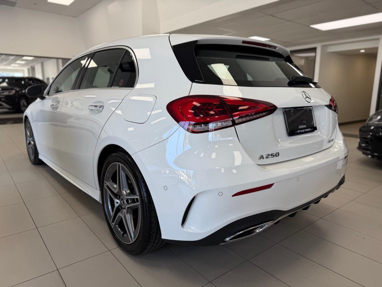 2022 Mercedes-Benz A-Class A 250 4MATIC Hatch Photo