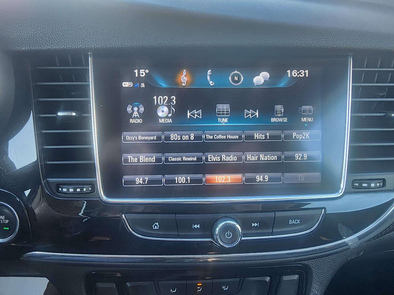 2020 Buick Encore Preferred Photo
