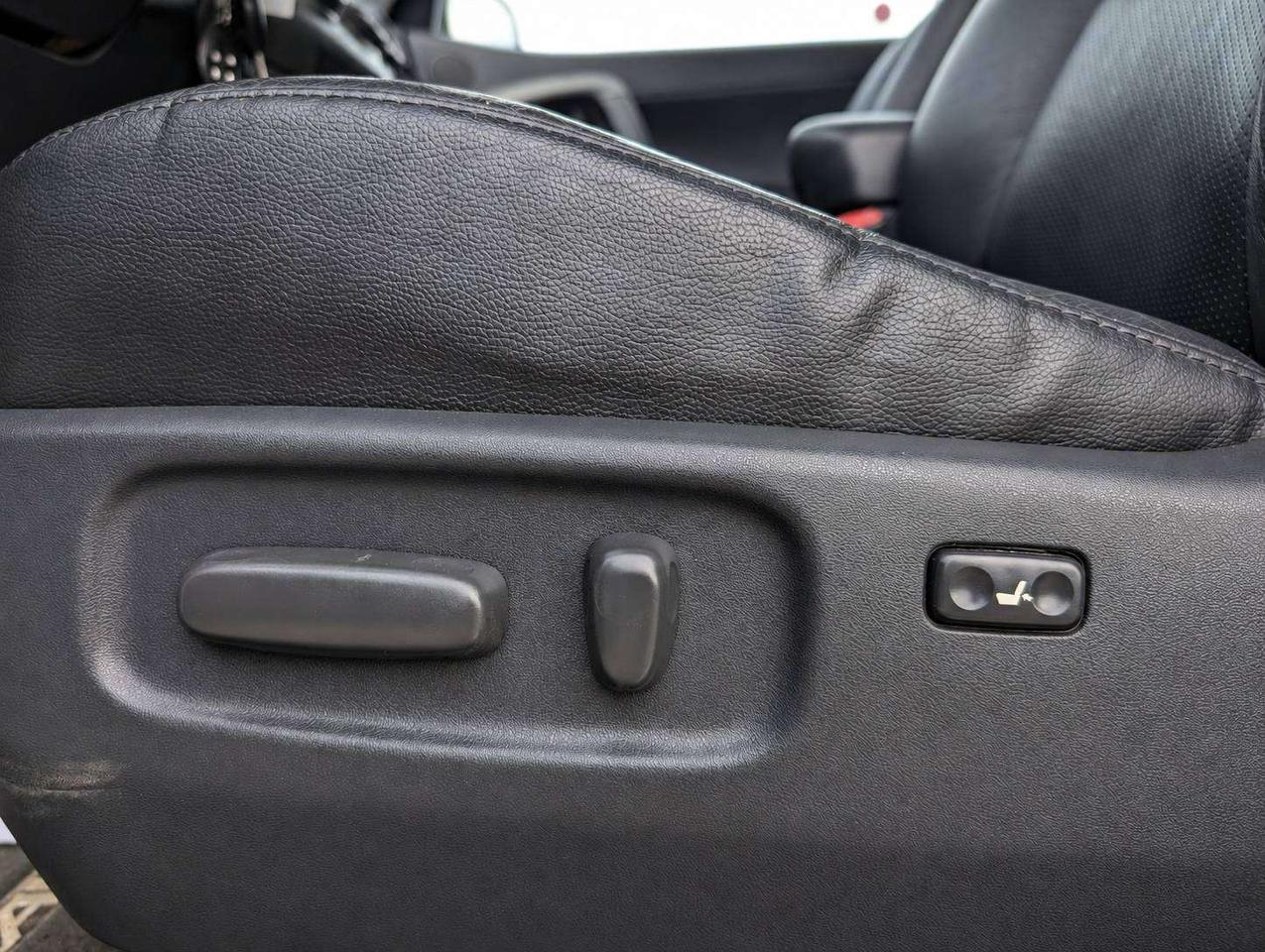 2009 Toyota RAV4 Sport Photo