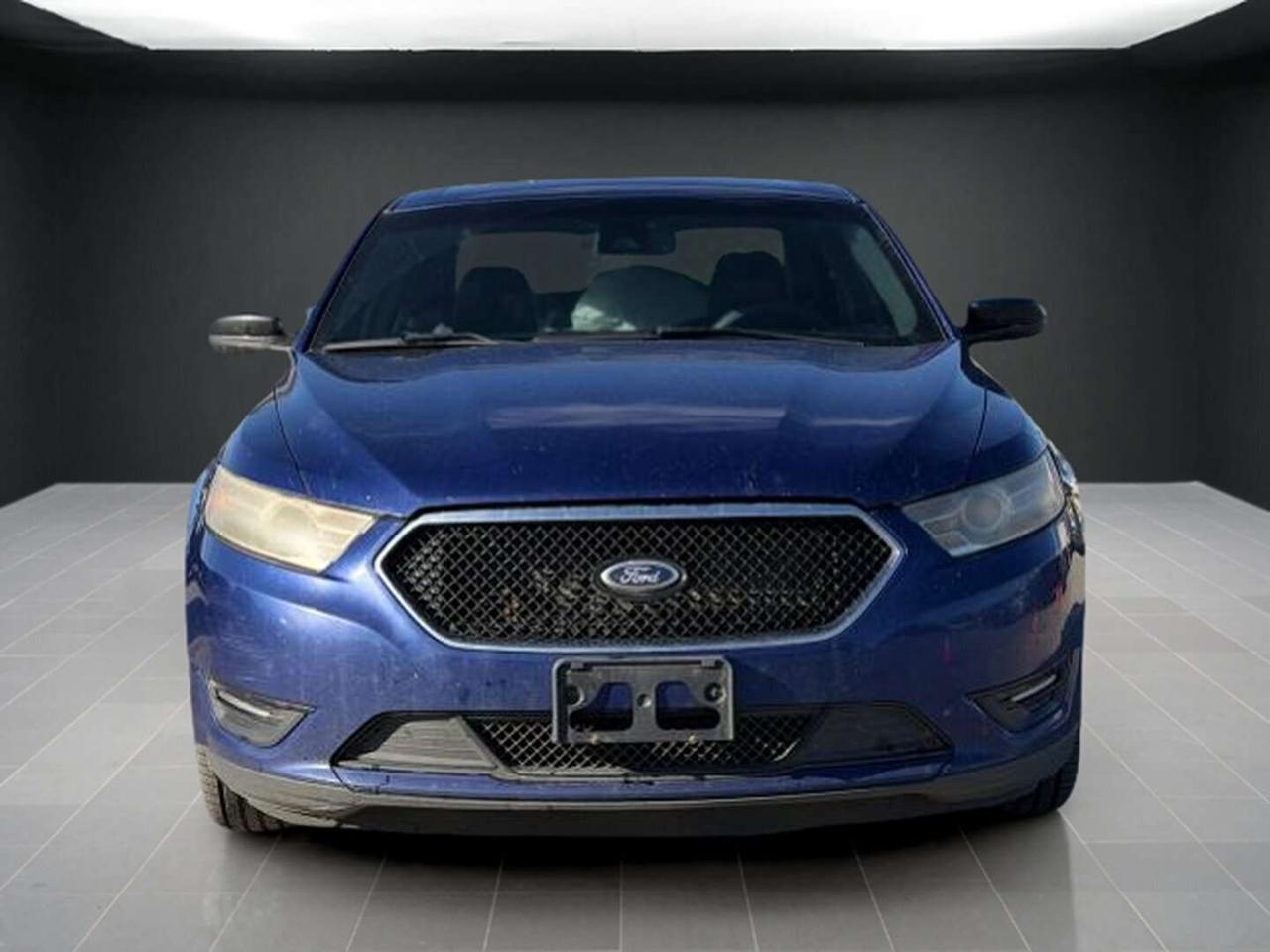 2015 Ford Taurus SHO AWD   NO ACCIDENTS   3.5L TWIN TURBO   365HP   COOLED SEATS   2 SETS OF TIRES   MEMORY SEATS Photo5