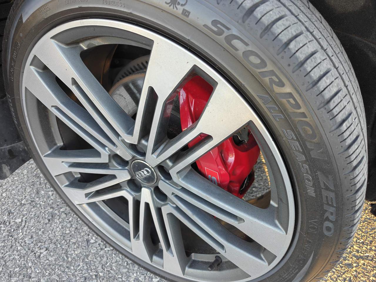 2018 Audi SQ5 3.0T Technik 4dr All-Wheel Drive quattro Sport Utility Photo