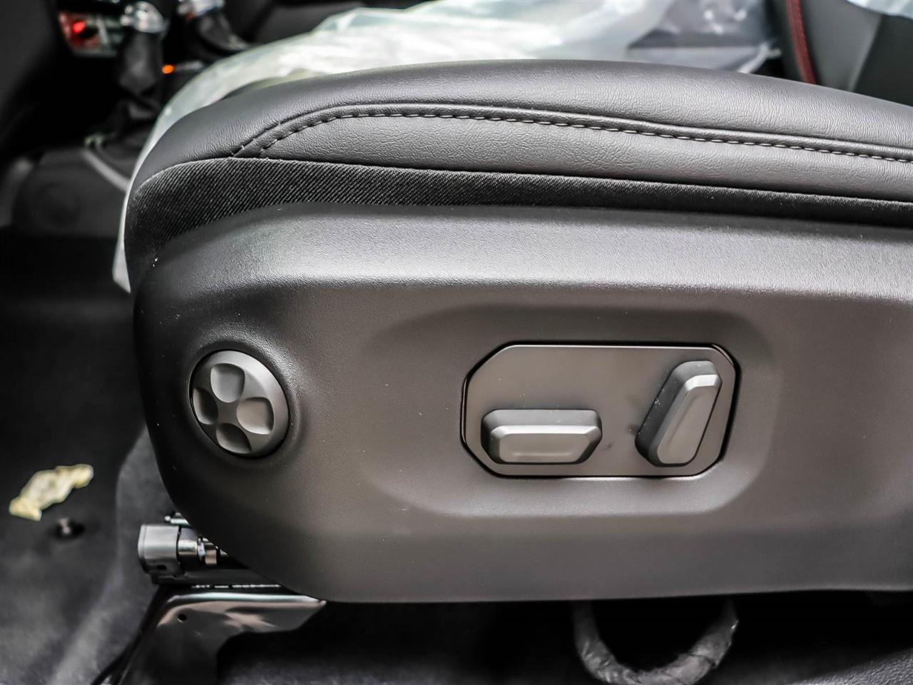 2027 Jeep Wrangler Rubicon X 4 Door 4x4 Photo