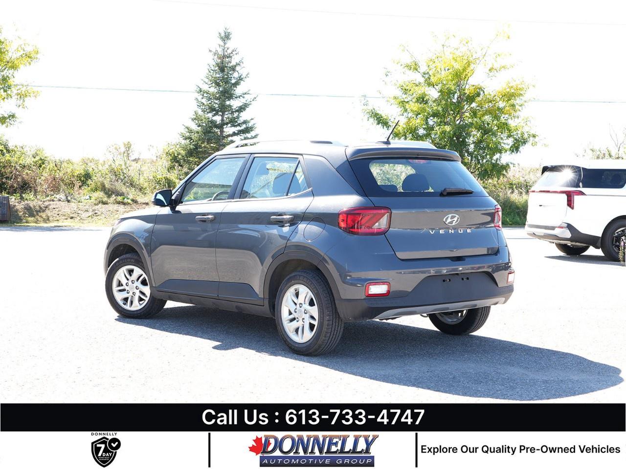 2024 Hyundai Venue Preferred IVT Photo