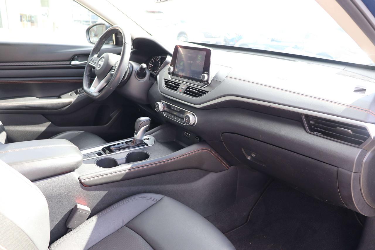 2021 Nissan Altima SR AWD  OFF LEASE  REMOTE START  REAR CAM SUNROOF Photo