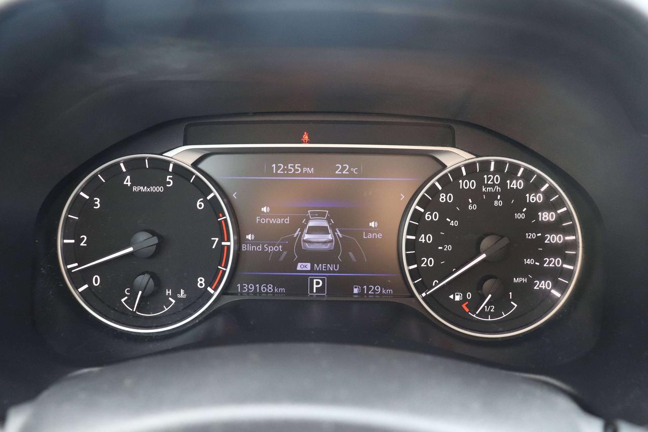 2021 Nissan Altima SR AWD  OFF LEASE  REMOTE START  REAR CAM SUNROOF Photo